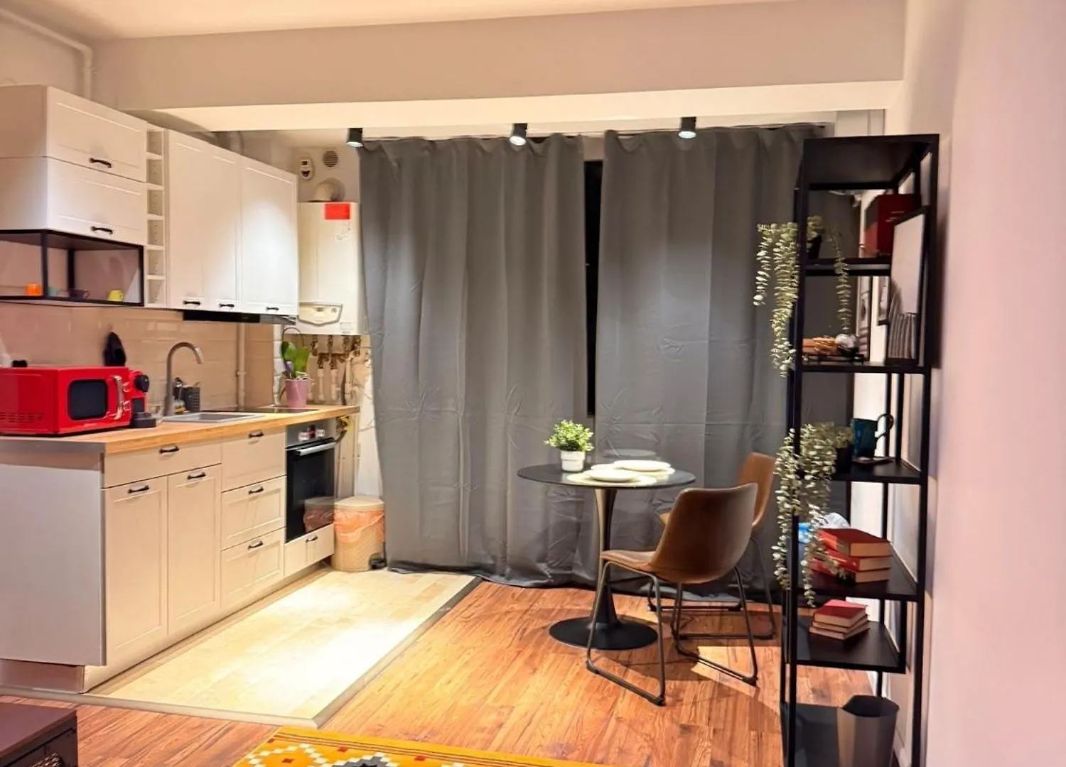 Cozy Apartment With Self Check-In Near Promenada Mall And Verdi Park Bucureşti